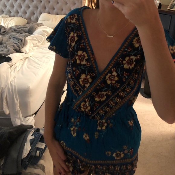 Floral romper! - Picture 6 of 6